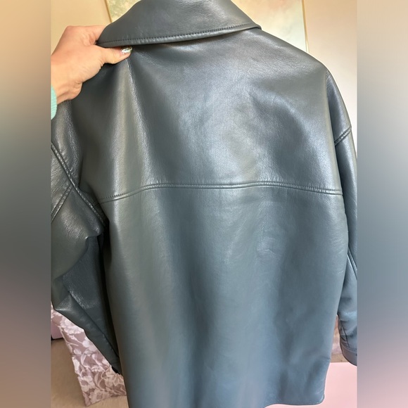 Aritzia Babaton Shirt Jacket - Picture 3 of 4